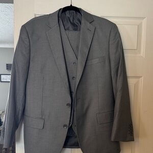 Sophisticated 3 piece Charcoal Suit for Men